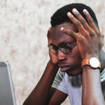 Highspeed-Life, Steinzeit-Gehirn – warum moderner Stress uns so fertig macht